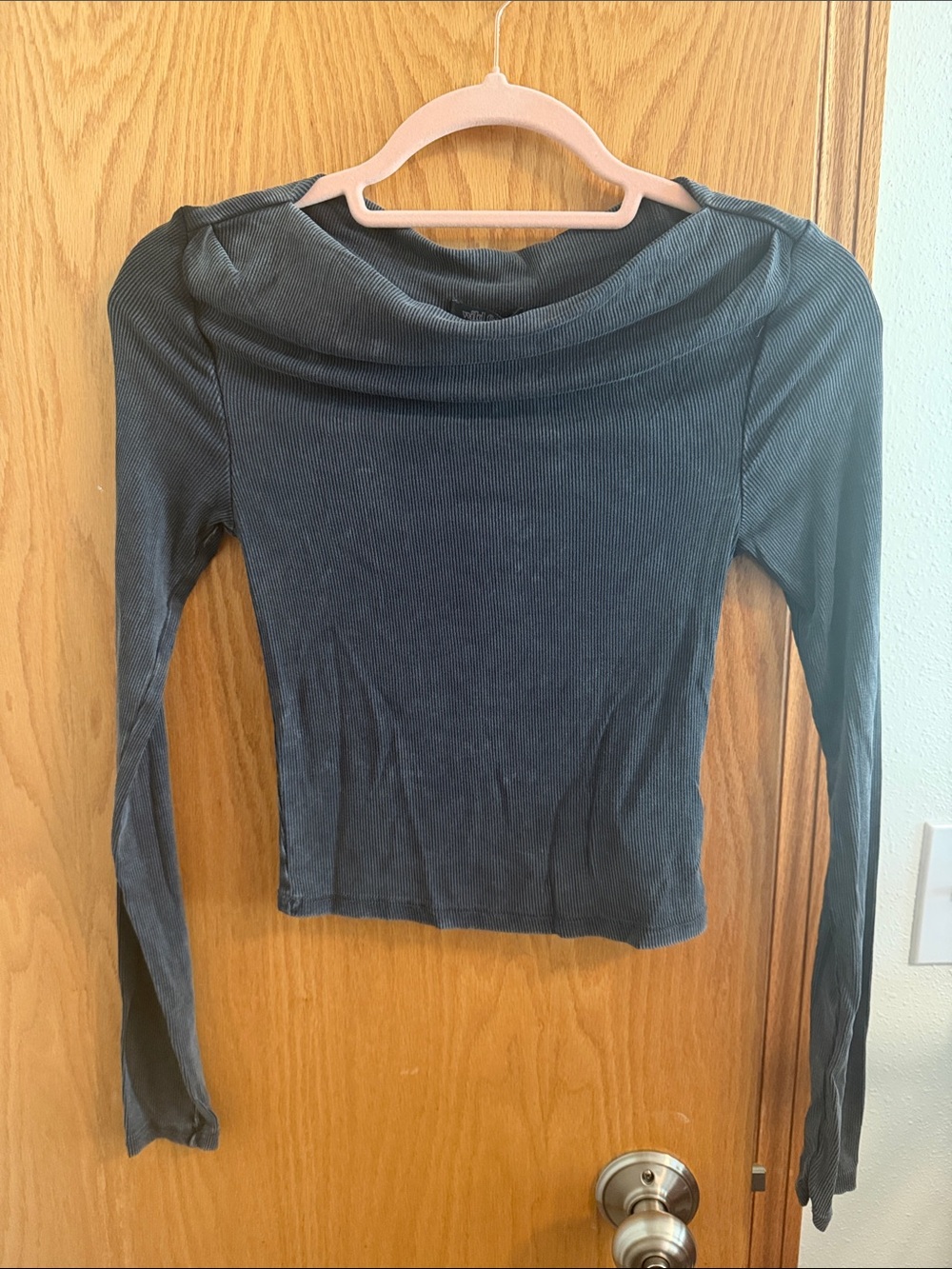 🫶🏼3 for $12!!🫶🏼wild fable Long-Sleeve Ribbed Boatneck Top - Charcoal Gray